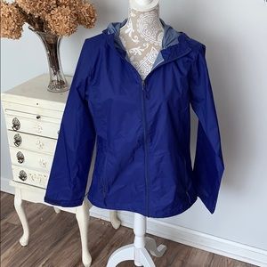 Columbia Women’s Rain/wind jacket